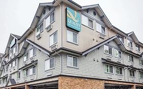 Quality Hotel & Suites Langley